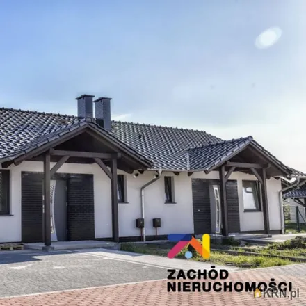 Buy this studio house on Krzywe Okna Apartamenty in Aleja Konstytucji 3 Maja 2, 65-454 Zielona Góra