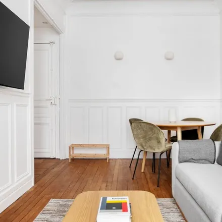 Image 2 - 30 Rue Laugier, 75017 Paris, France - Apartment for rent
