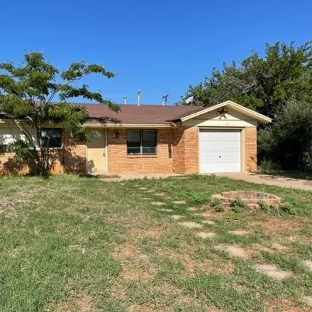 Buy this 4 bed house on 1718 Dayton Drive in Abilene, TX 79605