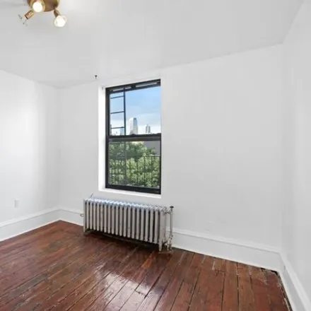 Image 3 - 693 Degraw St Apt 3, Brooklyn, New York, 11217 - Townhouse for rent