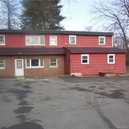 Image 1 - 14 Maurice Ln Unit 2, New Windsor, New York, 12553 - Apartment for rent