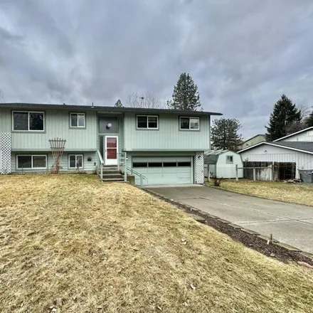 Buy this 3 bed house on 12549 North Meadowlark Street in Mead, Spokane County