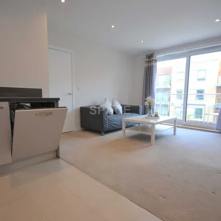 Image 3 - Shinfield Eastern Relief Road, Shinfield, RG2 9SL, United Kingdom - Apartment for rent