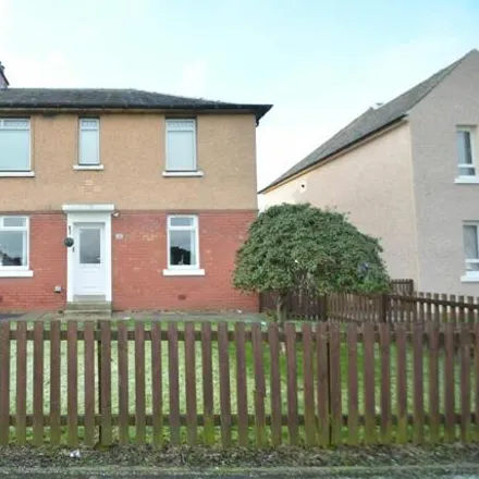 Buy this 2 bed apartment on Farm Terrace in Blantyre, ML3 9LE