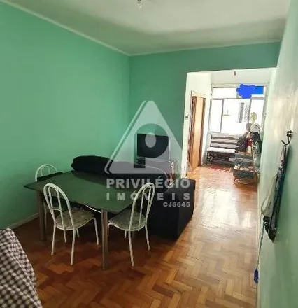 Buy this 2 bed apartment on Boteco M.M in Rua Sorocaba, Botafogo