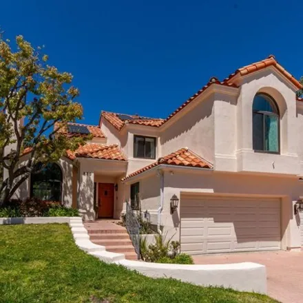 Rent this 4 bed house on 816 Pleasant Dale Place in Thousand Oaks, CA 91362