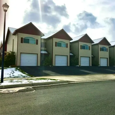 Buy this 3 bed condo on 717 Sonoma Drive in Helena, MT 59601