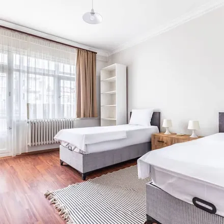 Rent this 3 bed apartment on 34714 Kadıköy