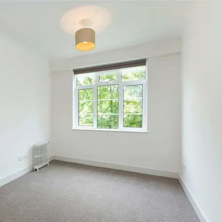 Image 3 - Grove End Gardens, 33 Grove End Road, London, NW8 9NB, United Kingdom - Apartment for rent