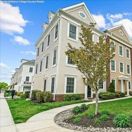 Rent this 4 bed townhouse on 36 Roosevelt Dr in Wood Ridge, New Jersey