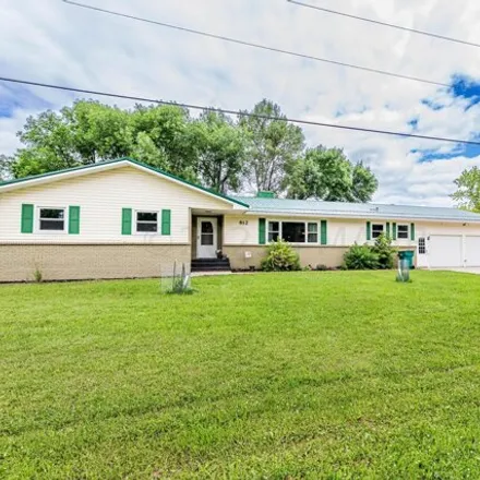 Buy this 4 bed house on 882 4th Street in Portland, Traill County