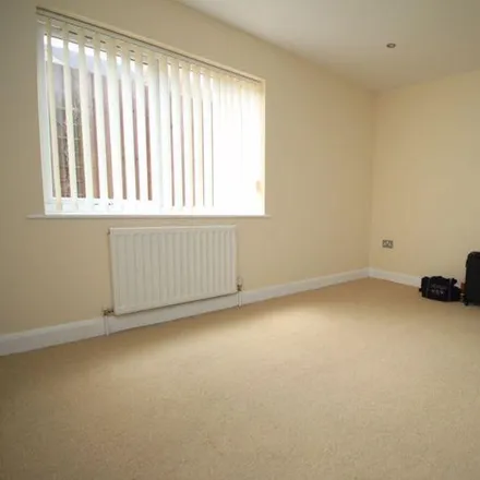 Image 5 - Princes Road, Cleethorpes, DN35 8BJ, United Kingdom - Apartment for rent