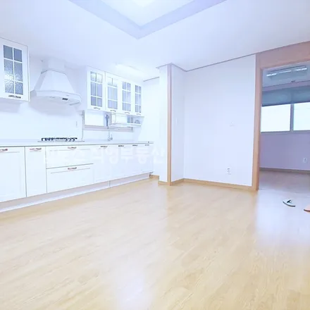 Image 5 - 서울특별시 강남구 대치동 911-33 - Apartment for rent