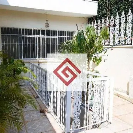 Buy this 3 bed house on Rua Batávia in Parque Novo Oratório, Santo André - SP