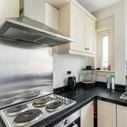 Image 5 - Baillieston, South Scott Street/ Nelson Street, South Scott Street, Glasgow, G69 7DE, United Kingdom - Apartment for sale