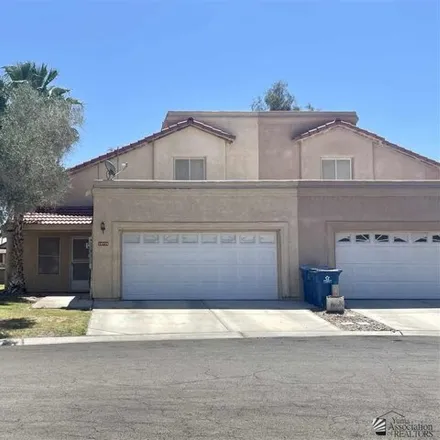 Rent this 3 bed house on 10799 South Calle Raquel in Fortuna Foothills, AZ 85367