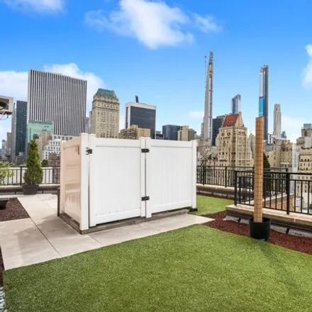 Image 9 - 27 E 65th St Apt 3a, New York, 10065 - Apartment for sale