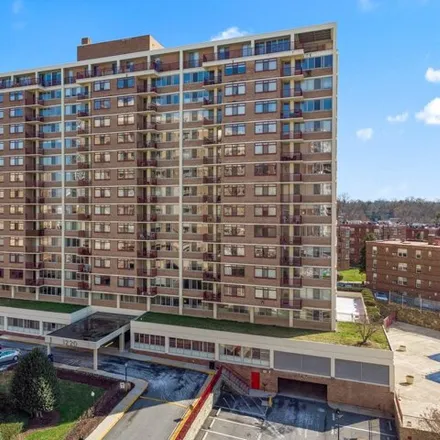 Buy this 1 bed condo on 1220 Blair Mill Rd Apt 901 in Silver Spring, Maryland