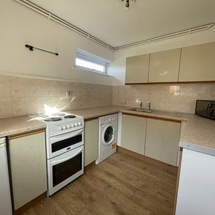Rent this 1 bed apartment on Pembroke Road in Dronfield, S18 1WH