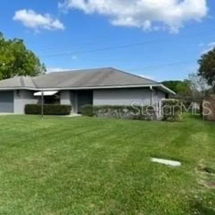 Rent this 3 bed house on 2060 Katie Court in Polk County, FL 33884
