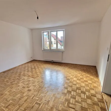 Rent this 3 bed apartment on Strümpfelbacher Straße 7 in 70327 Stuttgart, Germany