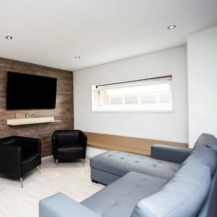 Image 2 - Phoenix House, Prince Street, Sunderland, SR1 3DE, United Kingdom - Room for rent