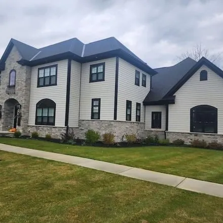 Rent this 5 bed house on 10447 North Circle Road in Mequon, WI 53092