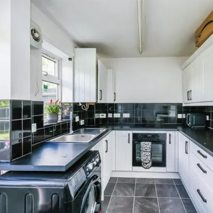 Image 2 - Cheshire Court, West Bridgford, NG2 7BT, United Kingdom - House for sale