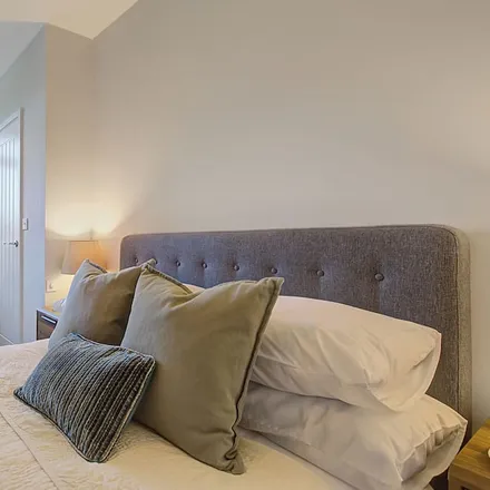Rent this 1 bed apartment on Rushmoor in GU14 6ET, United Kingdom