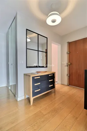 Image 3 - 38 bis Rue Paul Vaillant-Couturier, 92300 Levallois-Perret, France - Apartment for rent