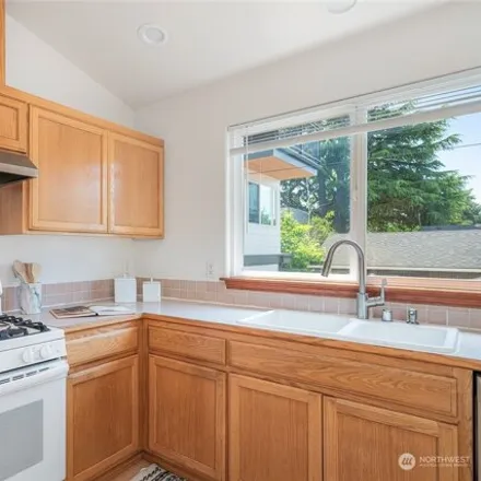 Image 8 - 8516 1st Ave NE, Seattle, Washington, 98115 - House for sale