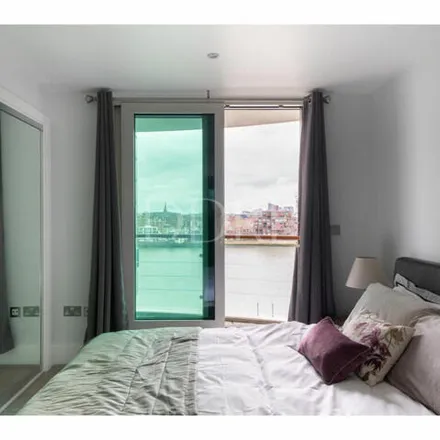 Rent this 2 bed room on Kestrel House in 2 Nine Elms Lane, London