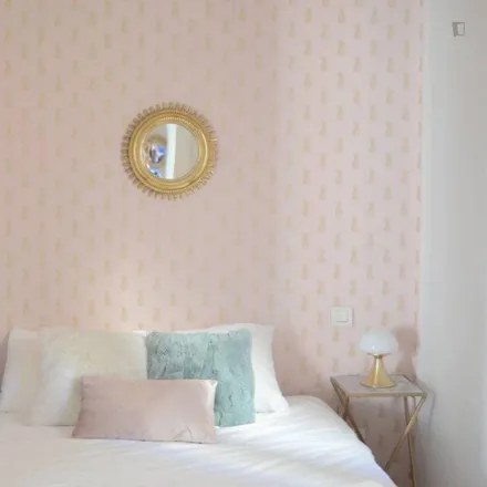 Rent this 1 bed apartment on Madrid in Calle de Toledo, 70