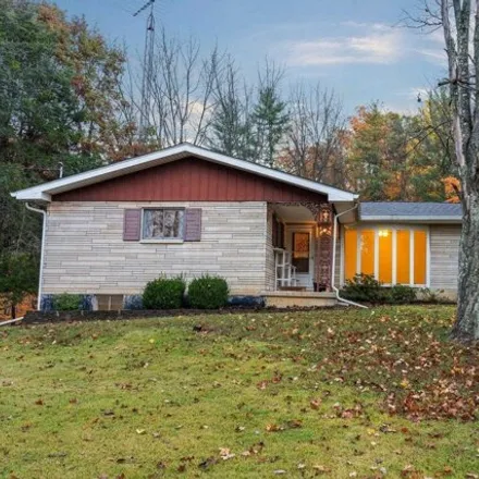 Buy this 3 bed house on 1591 Vinegar Hill Road in Lawrence County, IN 47421