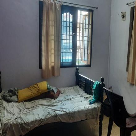 Rent this 2 bed house on Roja Medicals in 6th Main Road, Nanganallur