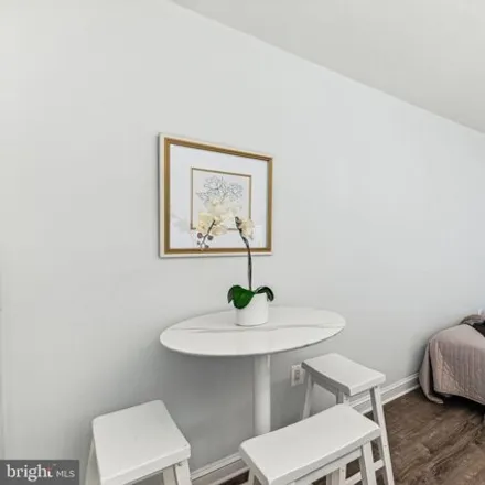 Image 8 - Hopkinson House, 604 South Washington Square, Philadelphia, PA 19106, USA - Condo for sale