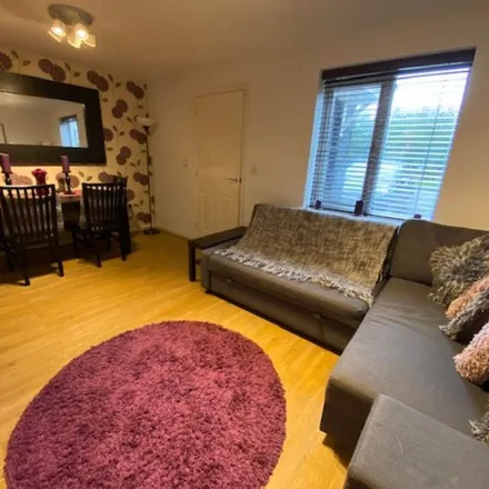 Rent this 2 bed apartment on Ffordd James McGhan in Cardiff, CF11 7EF