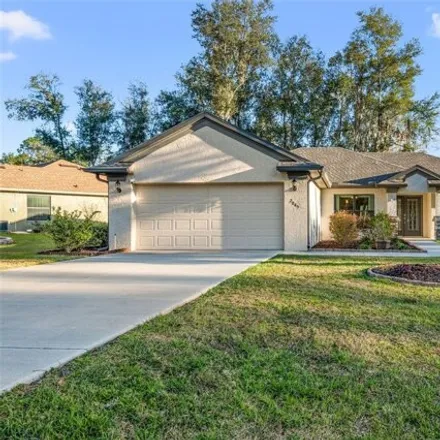 Buy this 3 bed house on 2855 North Appledore Path in Citrus County, FL 34442