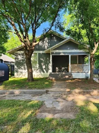 Buy this 4 bed house on 201 Andrews Street in Gainesville, TX 76240