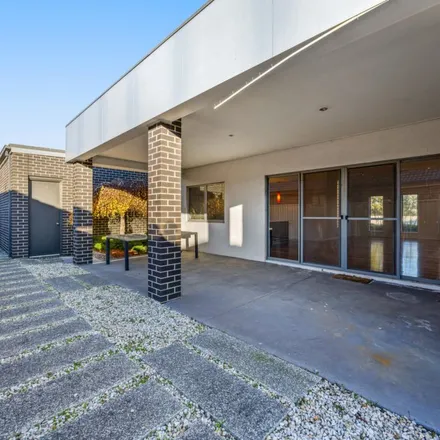 Rent this 4 bed apartment on 5 Parkmead Way in Alfredton VIC 3350, Australia