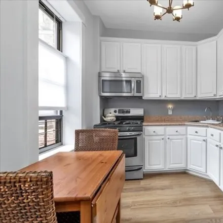 Image 7 - 6-21 160th Street, New York, NY 11357, USA - Apartment for sale