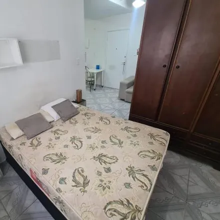 Rent this 1 bed apartment on Baraçai - Drinks 'n' fruits in Rua Januário dos Santos 235, Aparecida