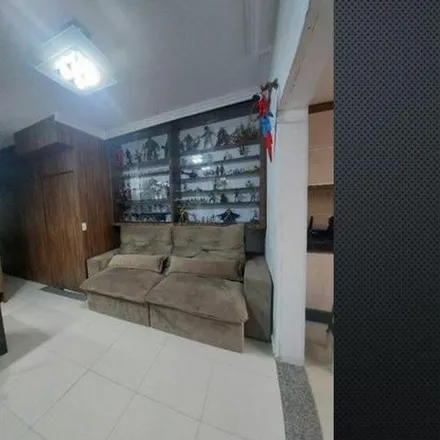 Buy this 2 bed house on Rua Fernando de Mascarenhas in Vila Humaitá, Santo André - SP