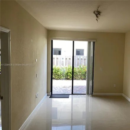 Image 5 - 8920 Northwest 98th Avenue, Doral, FL 33178, USA - Townhouse for rent