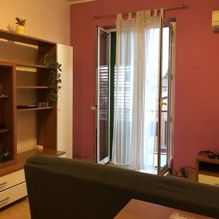 Rent this 1 bed apartment on Palermo