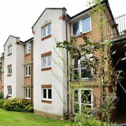 Image 3 - Croydon Road, Tandridge, CR3 6QF, United Kingdom - Apartment for sale