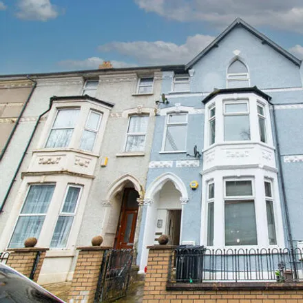 Rent this 2 bed room on 29 Fitzhamon Embankment in Cardiff, CF11 6AN