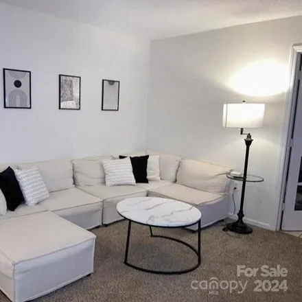 Buy this 1 bed condo on 8119 Tremaine Court in Charlotte, NC 28227