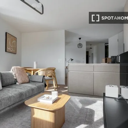 Rent this 2 bed apartment on Waffenplatzstrasse 1 in 8002 Zurich, Switzerland