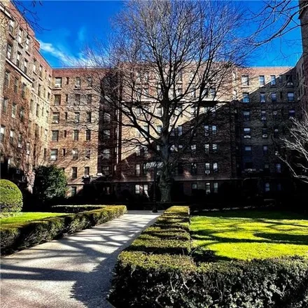 Image 2 - 531 East Lincoln Avenue, Pinckney Heights, City of Mount Vernon, NY 10552, USA - Apartment for sale